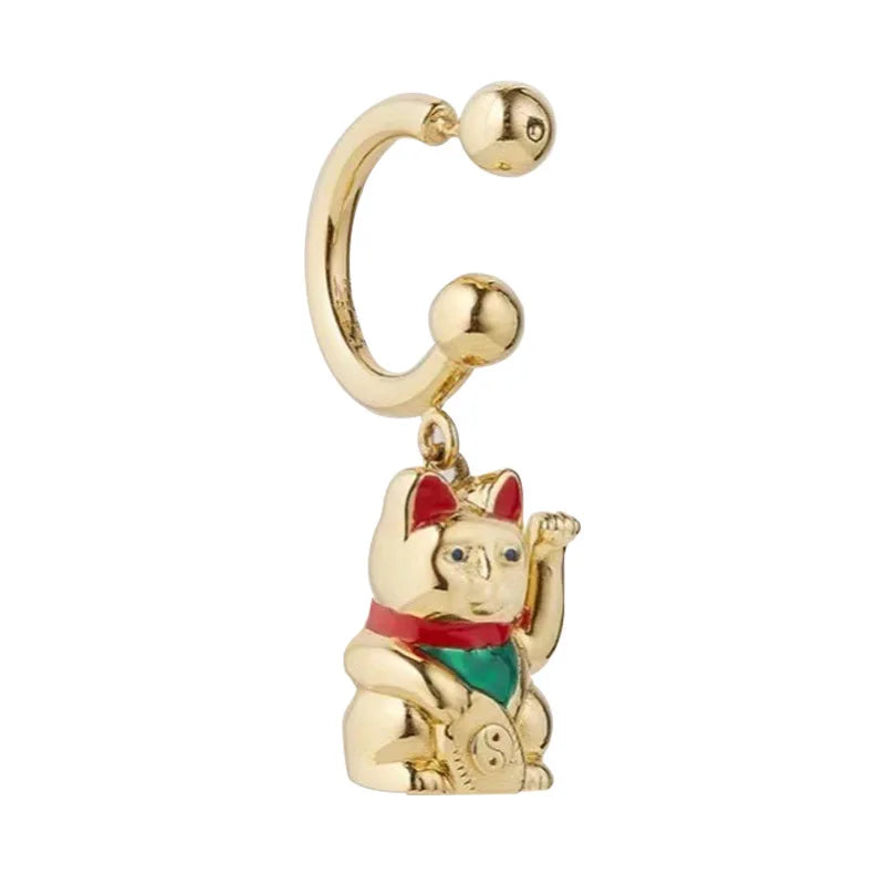 Boucle d'oreille Maneki Neko doré
