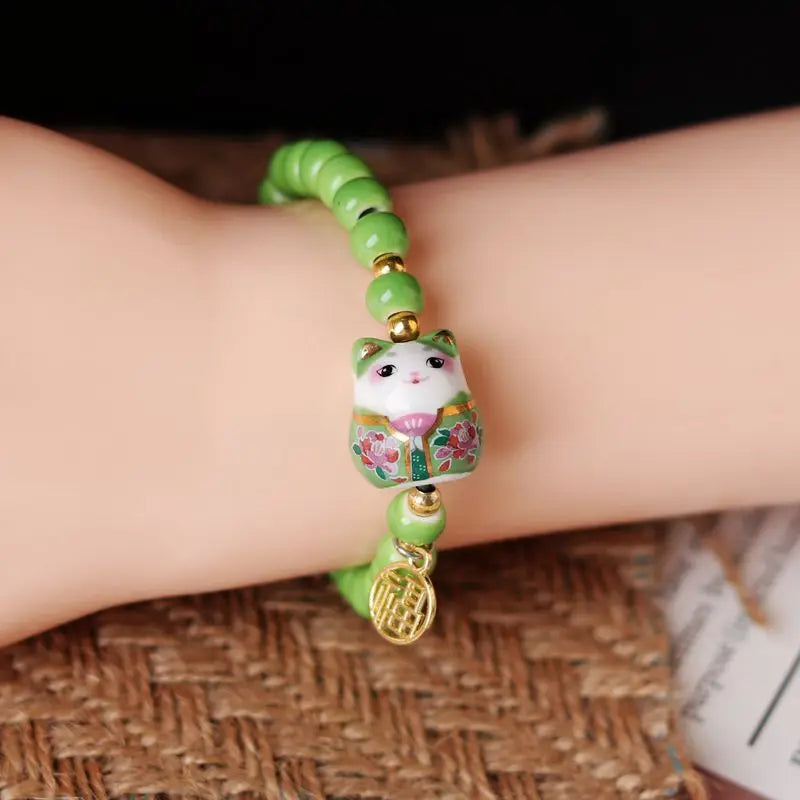 Bracelet chat japonais vert