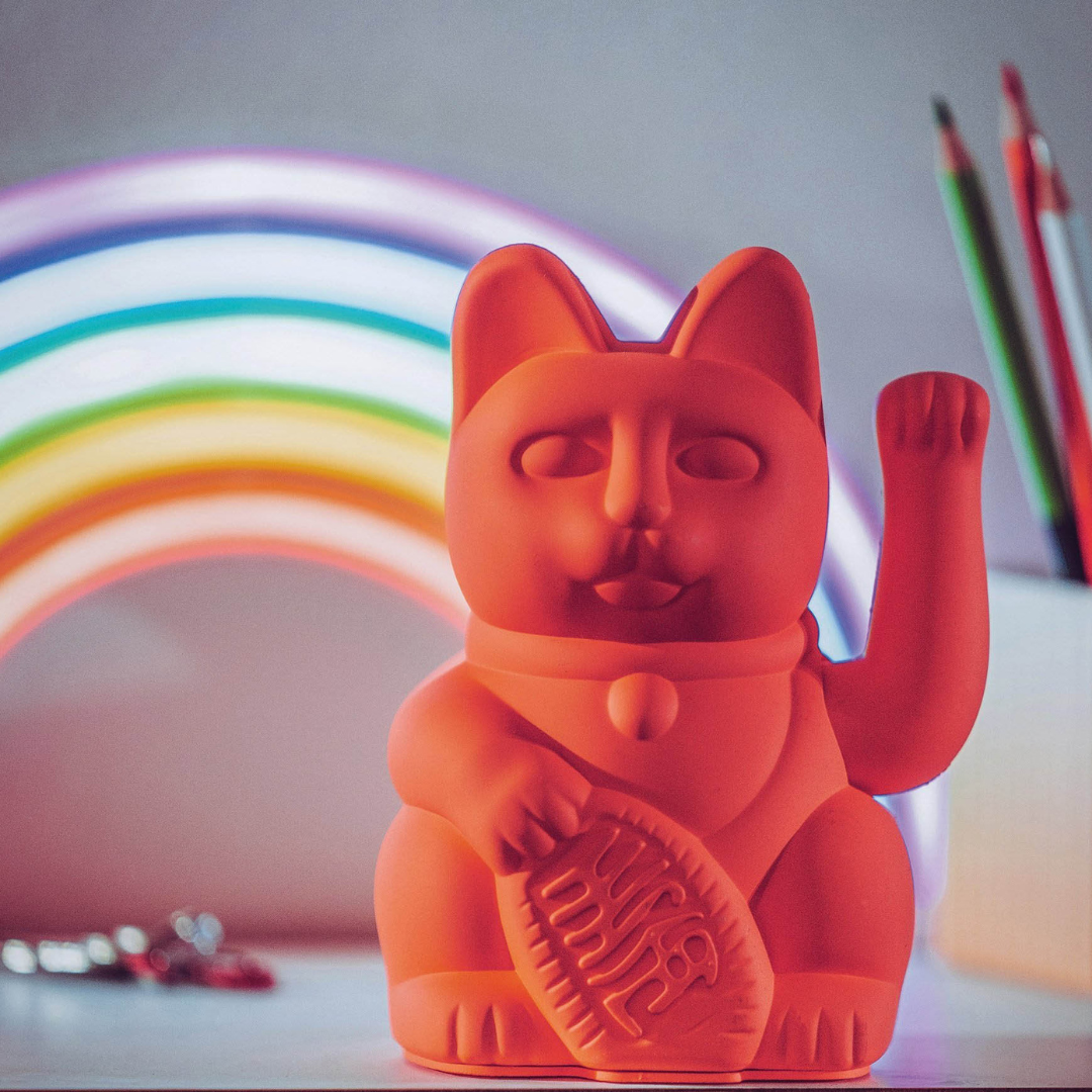 Maneki Neko Orange design<br>Lucky cat Neon Pink