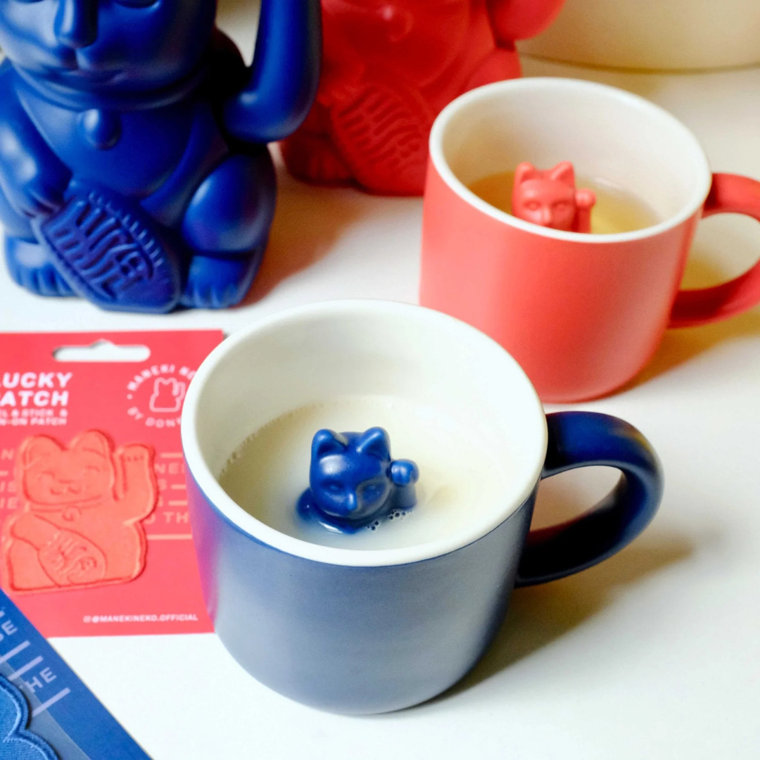 Maneki Neko mug Bleu